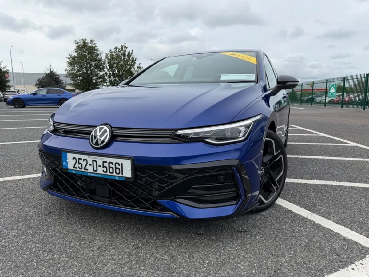 Volkswagen Golf Hatchback, Petrol, 2025, Blue