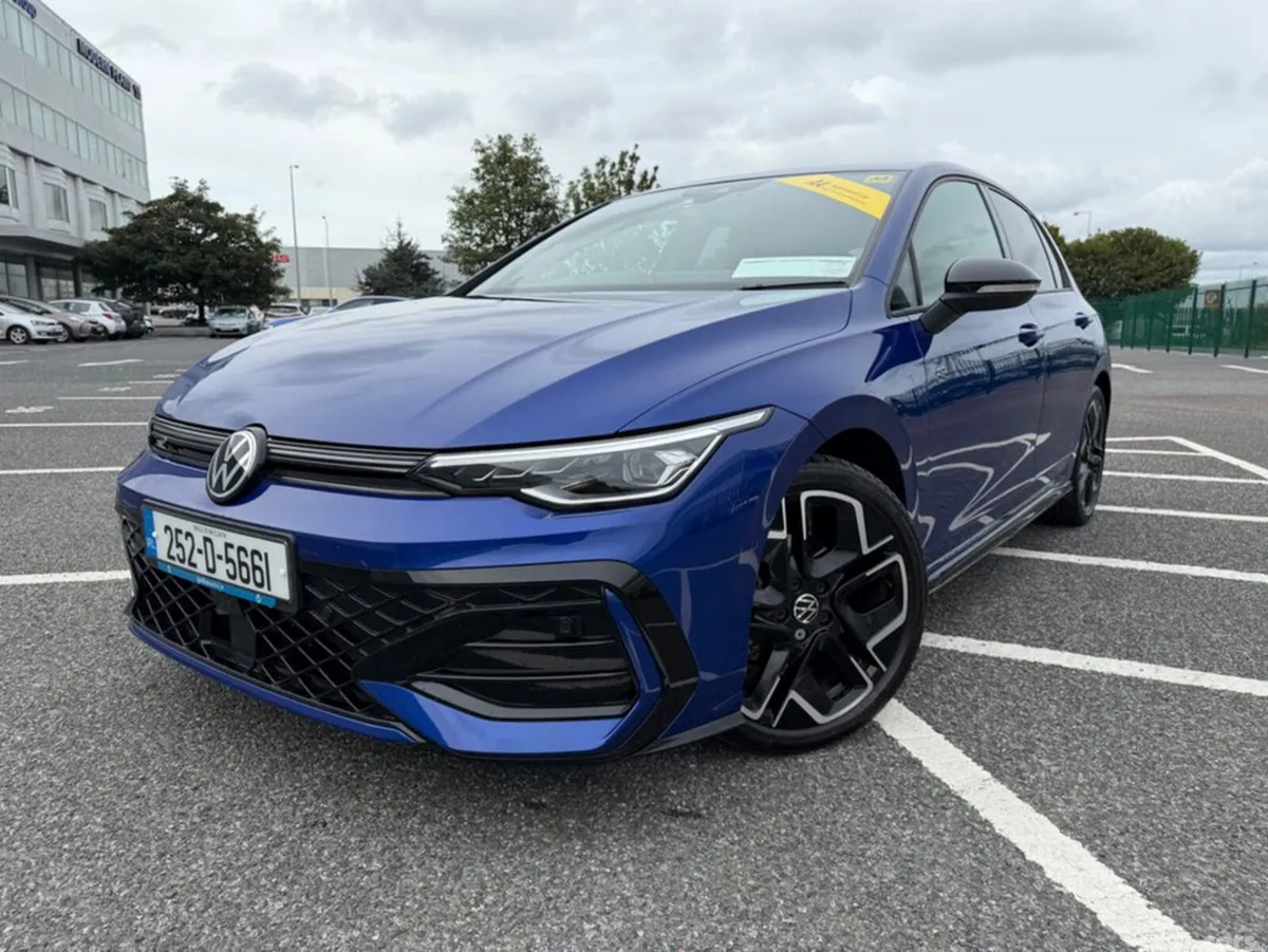 Volkswagen Golf Hatchback, Petrol, 2025, Blue