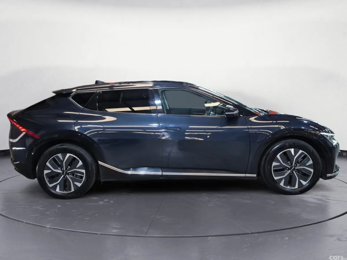Kia EV6 MPV, Electric, 2023, Blue