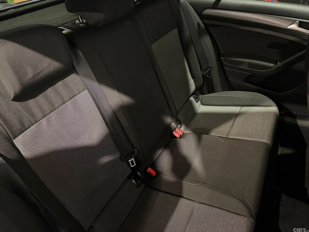 Volkswagen Golf Hatchback, Petrol, 2014, Blue