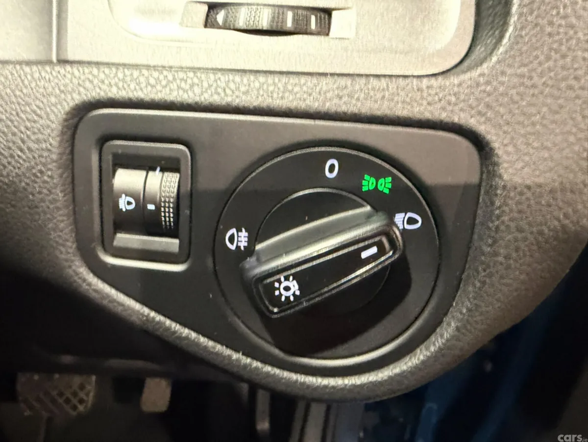 Volkswagen Golf Hatchback, Petrol, 2014, Blue