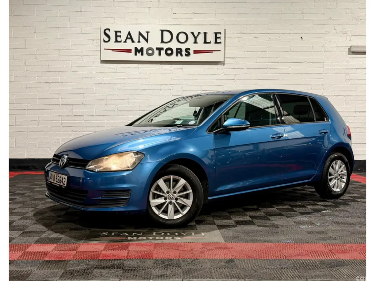 Volkswagen Golf Hatchback, Petrol, 2014, Blue