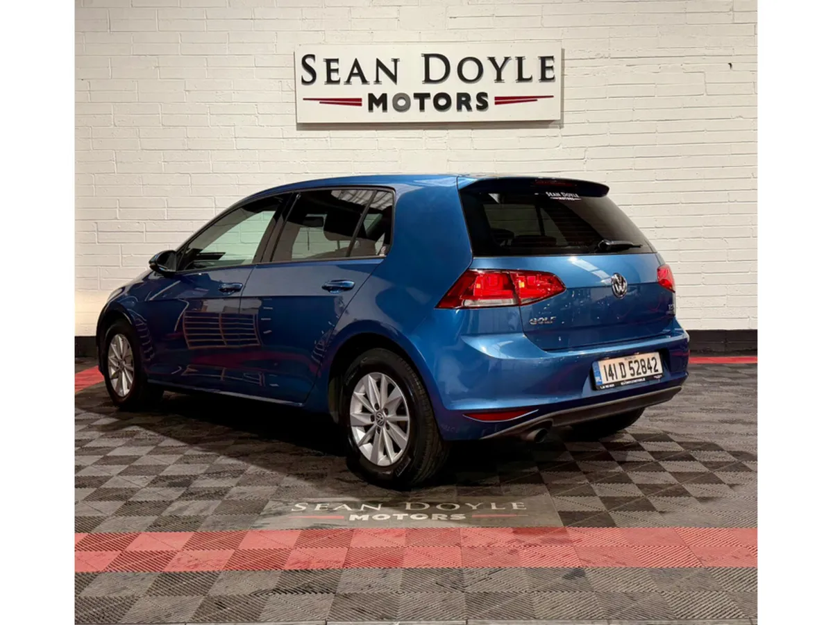 Volkswagen Golf Hatchback, Petrol, 2014, Blue