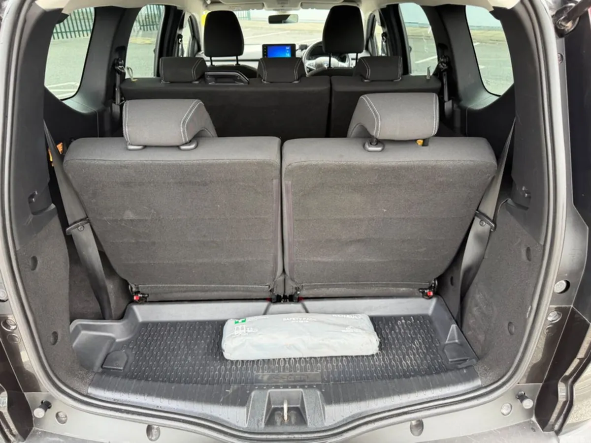 Dacia Jogger Estate, Petrol, 2023, Black