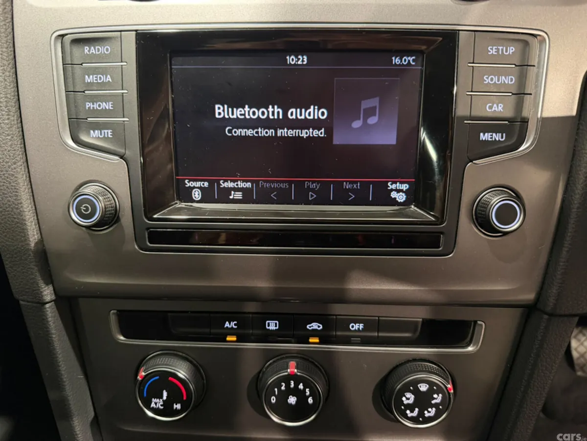Volkswagen Golf Hatchback, Petrol, 2014, Blue