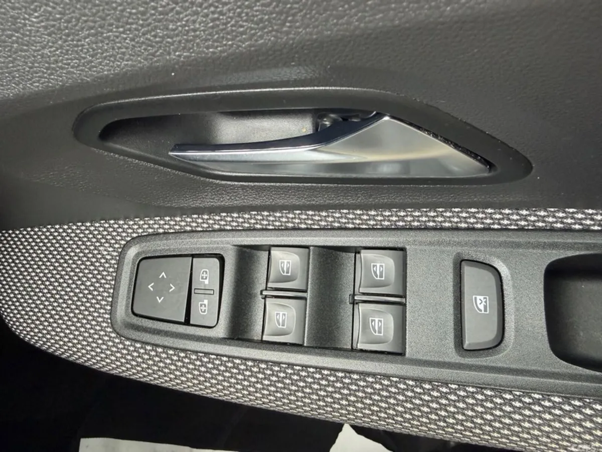 Dacia Jogger Estate, Petrol, 2023, Black