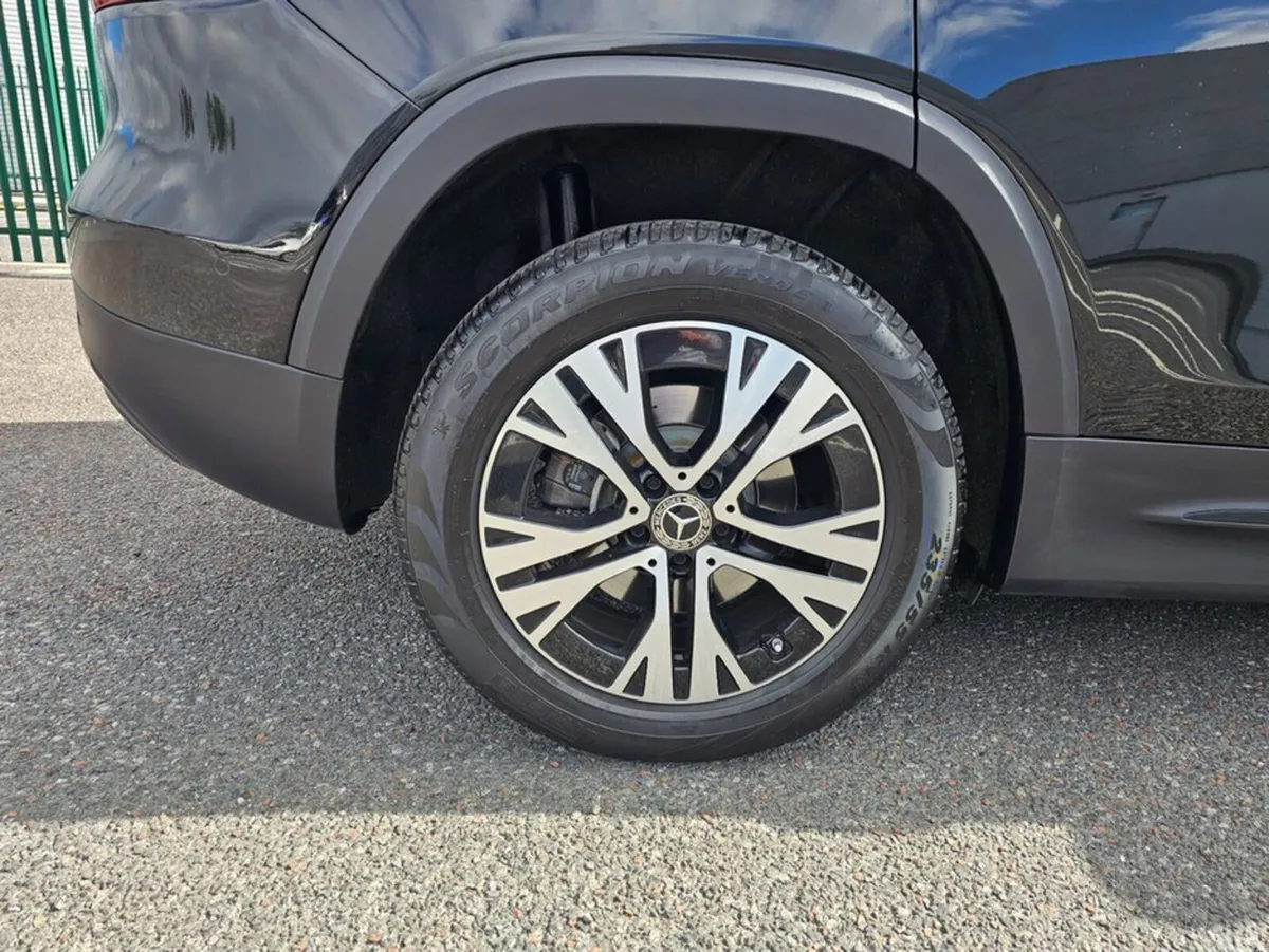 Mercedes-Benz GLB Estate, Diesel, 2025, Black