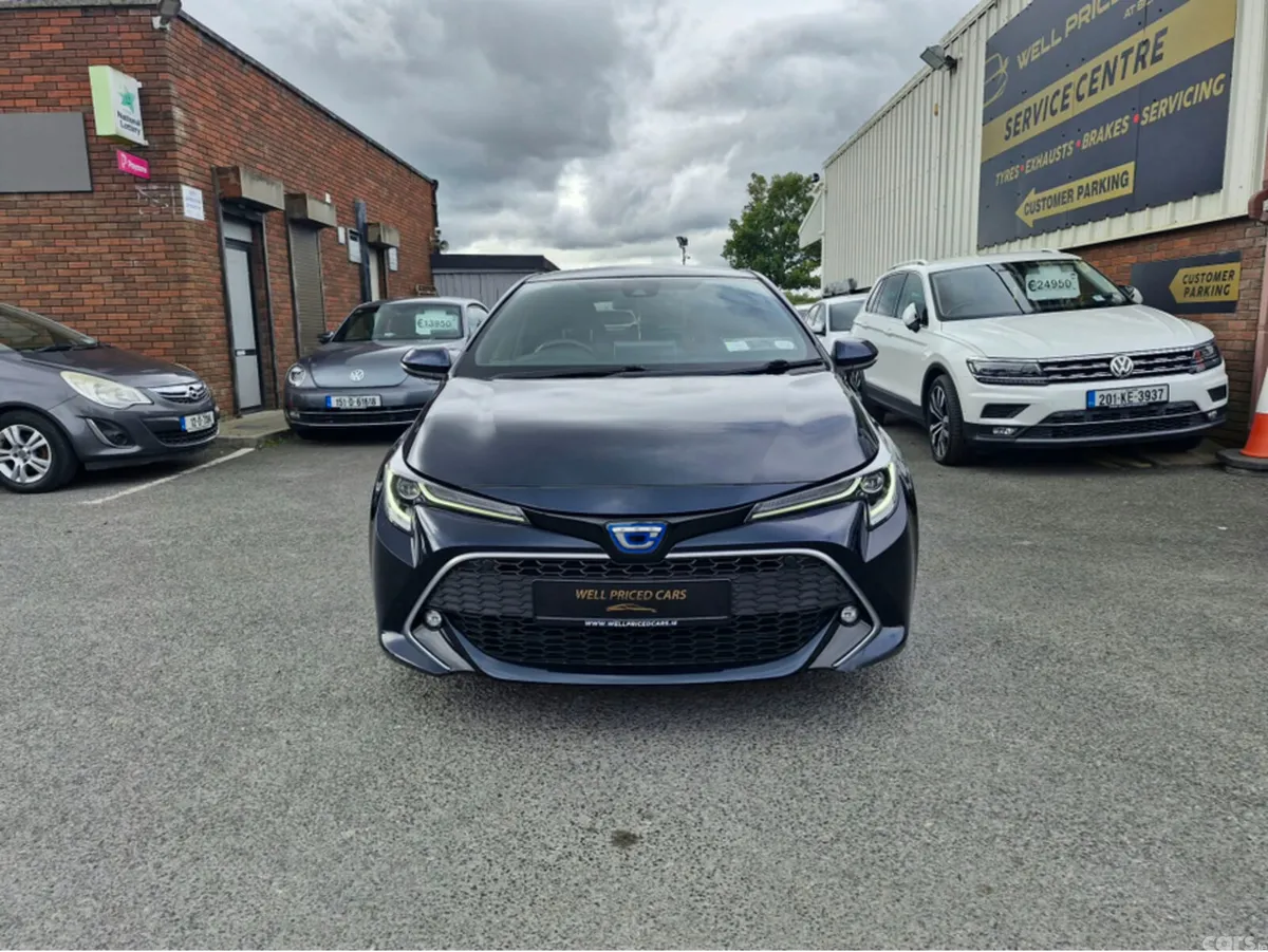 Toyota Corolla Hatchback, Petrol Hybrid, 2020, Blue