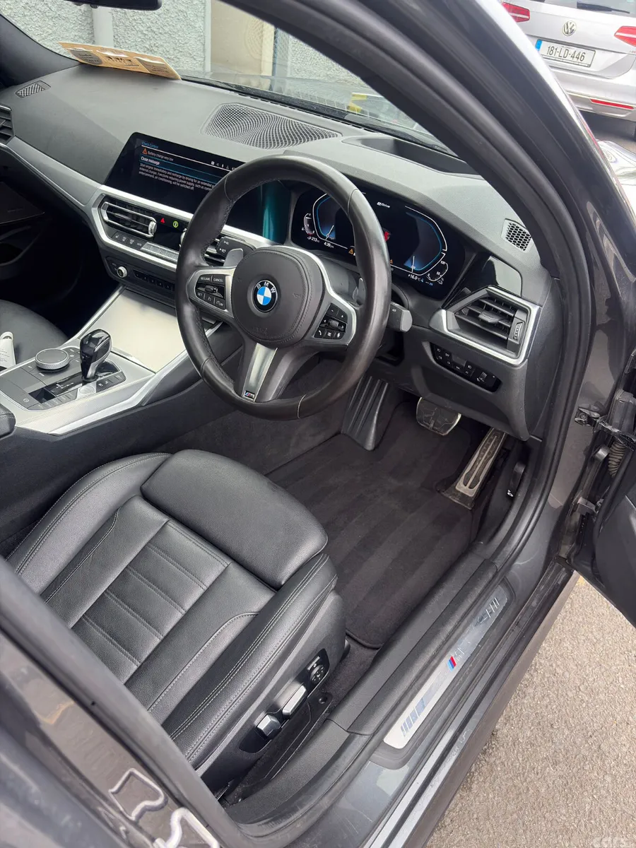 BMW 3-Series Saloon, Petrol Plug-in Hybrid, 2020, Grey