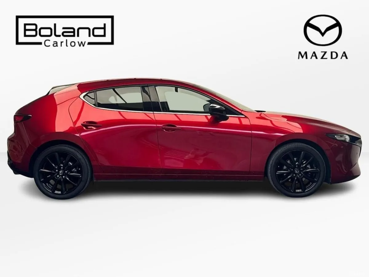 Mazda Mazda3 Hatchback, Petrol, 2023, Red