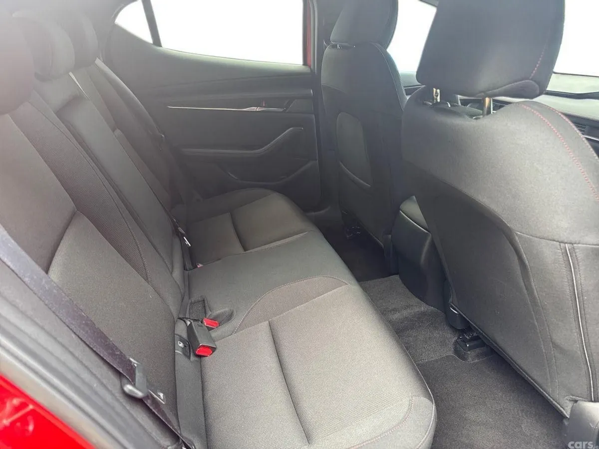 Mazda Mazda3 Hatchback, Petrol, 2023, Red