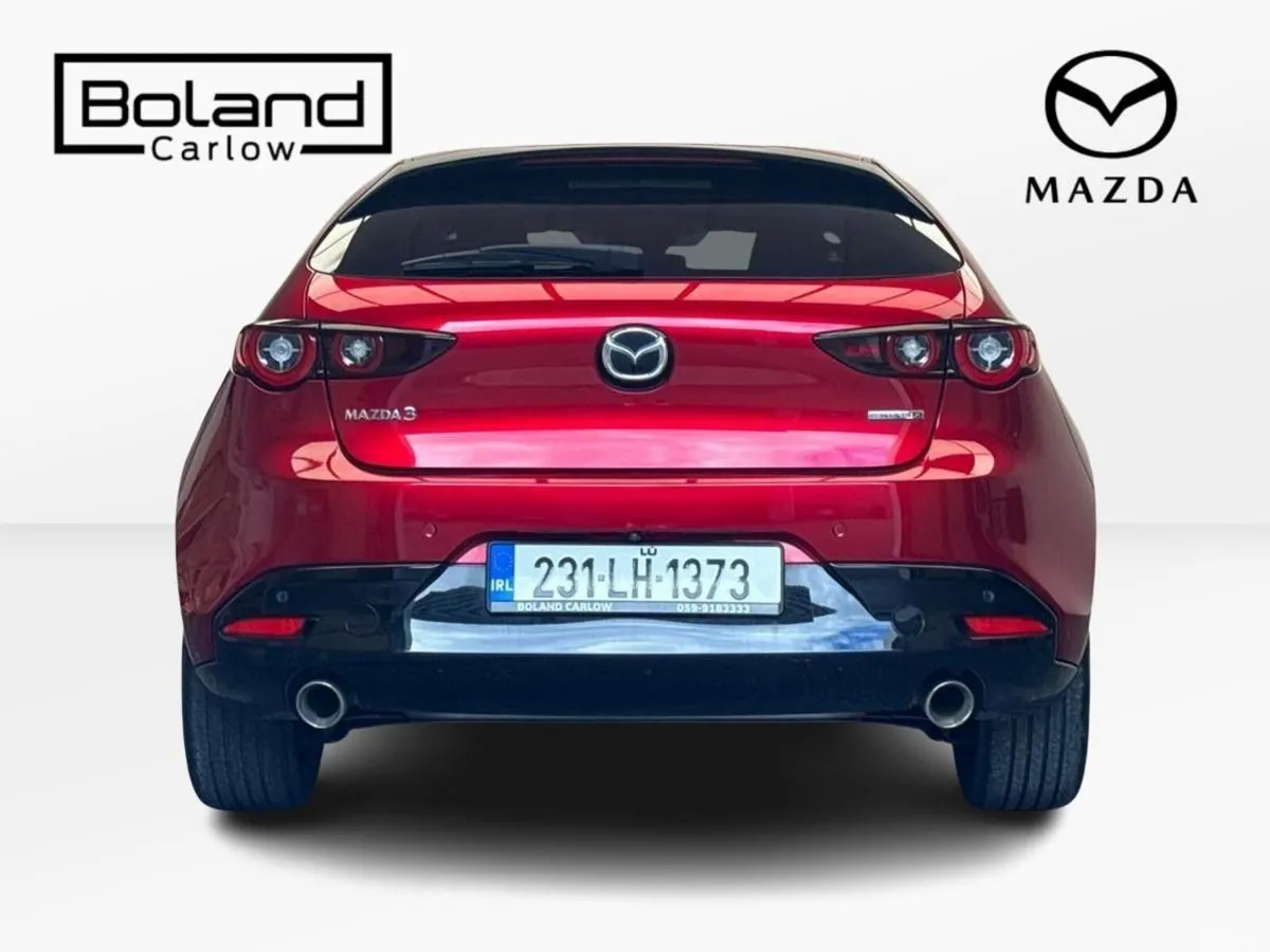 Mazda Mazda3 Hatchback, Petrol, 2023, Red