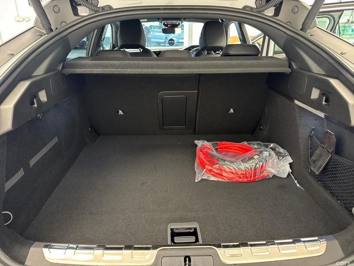 Peugeot 408 Hatchback, Electric, 2026, White