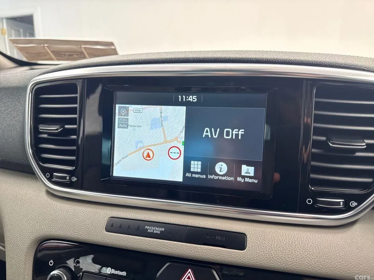 Kia Sportage SUV, Diesel Hybrid, 2020, Red