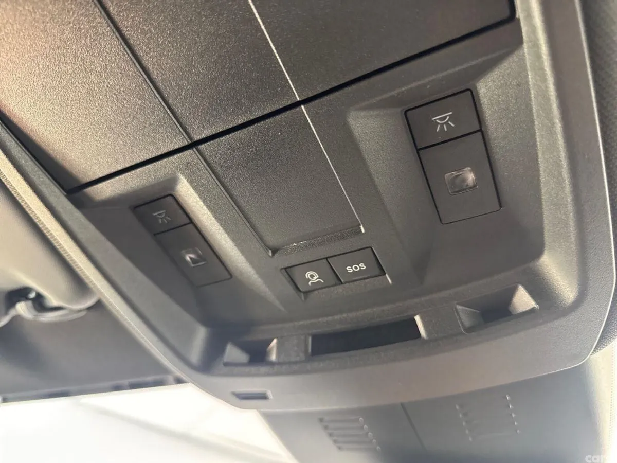 Peugeot 3008 MPV, Petrol, 2025, White
