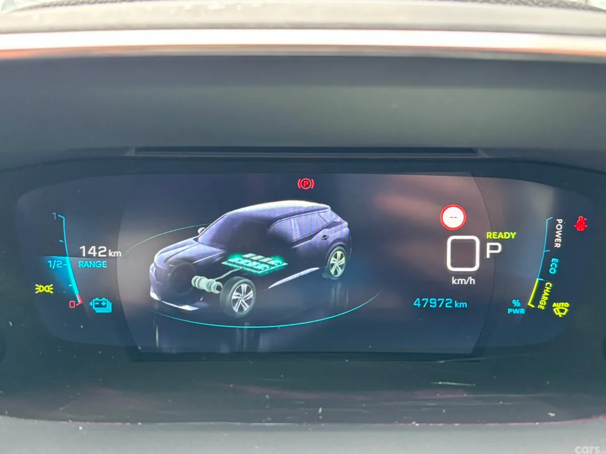 Peugeot 2008 MPV, Electric, 2021, Red