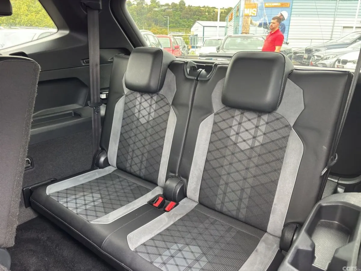 Volkswagen Tiguan Allspace Estate, Diesel, 2023, Grey
