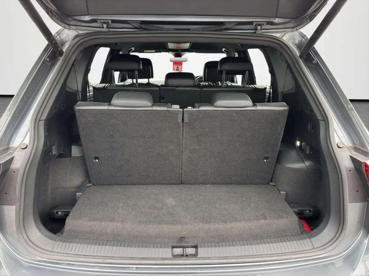 Volkswagen Tiguan Allspace Estate, Diesel, 2023, Grey