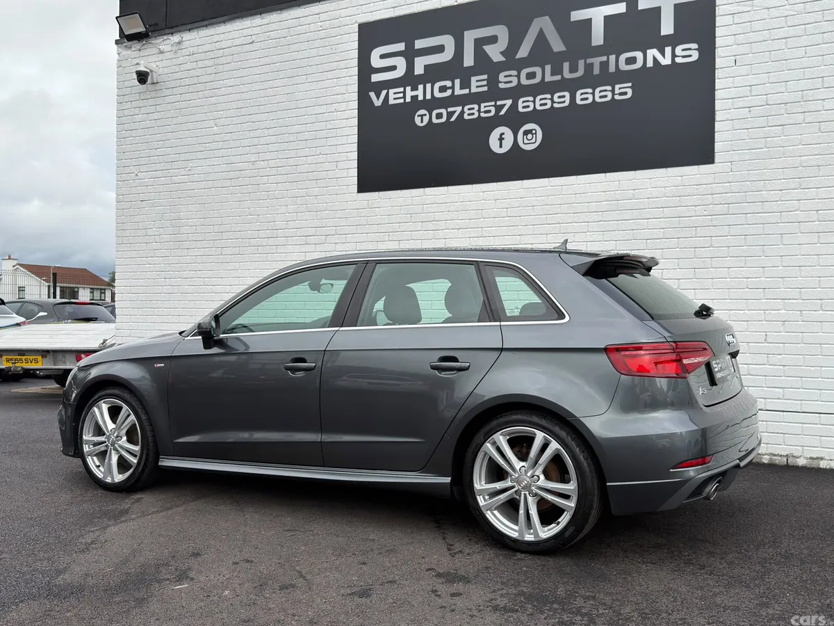 Audi A3 Hatchback, Diesel, 2018, Grey