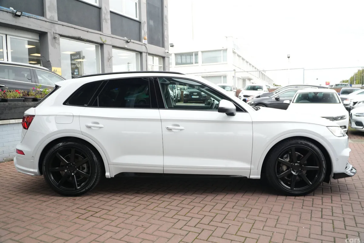 Audi Q5 SUV, Diesel, 2019, White