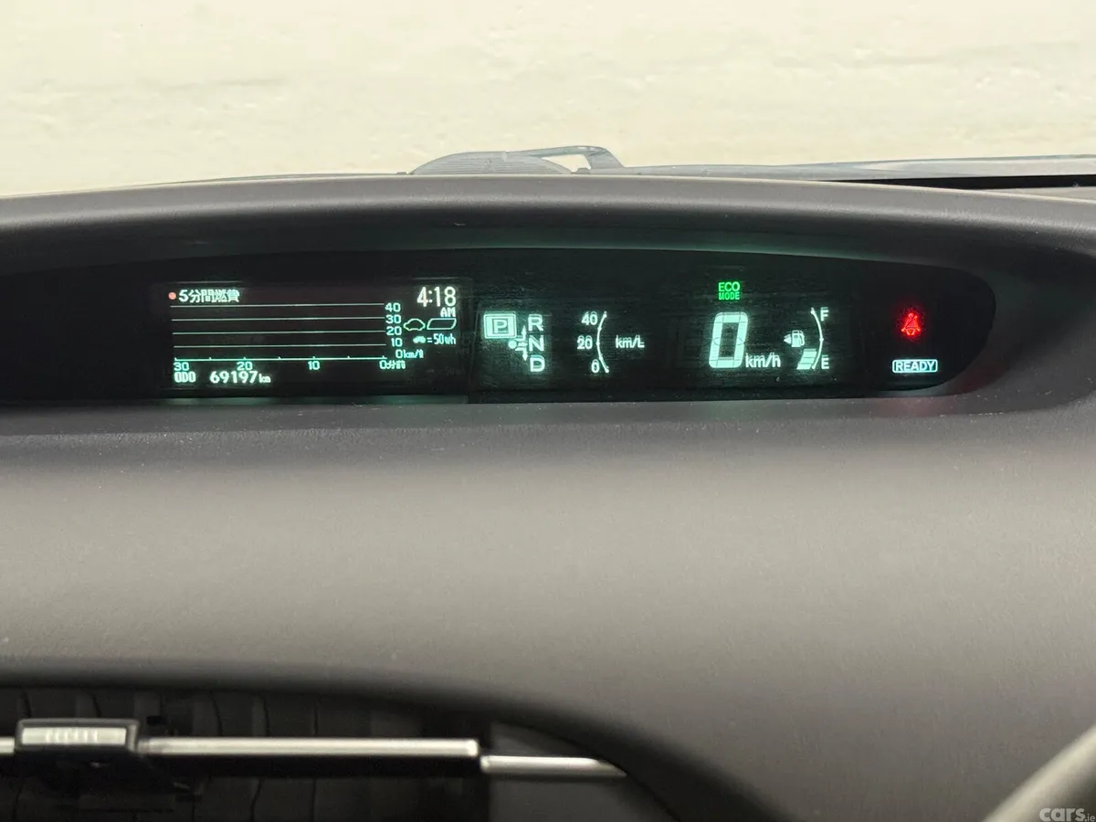 Toyota Prius Hatchback, Petrol Hybrid, 2015, Silver