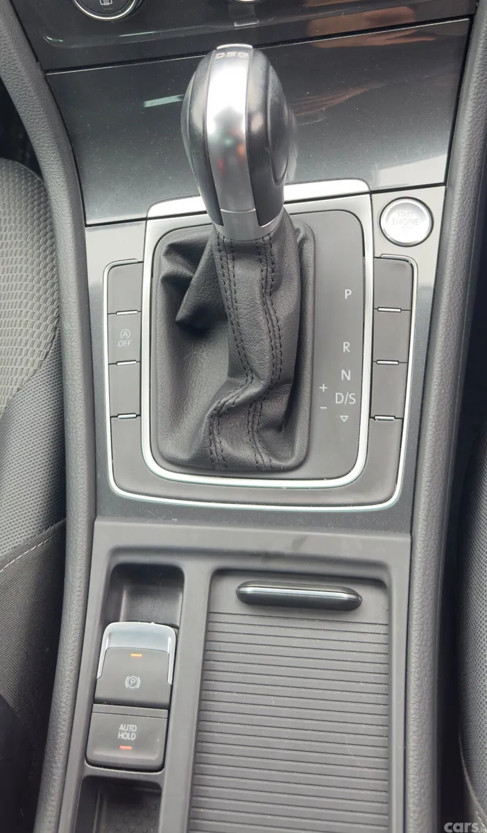 Volkswagen Golf Hatchback, Petrol, 2019, Black