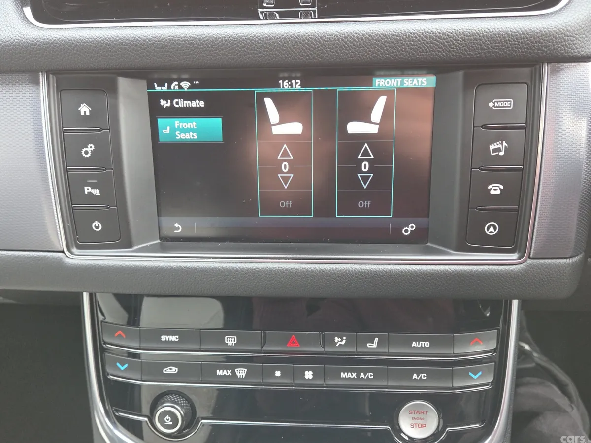 Jaguar XF Saloon, Diesel, 2016, Silver