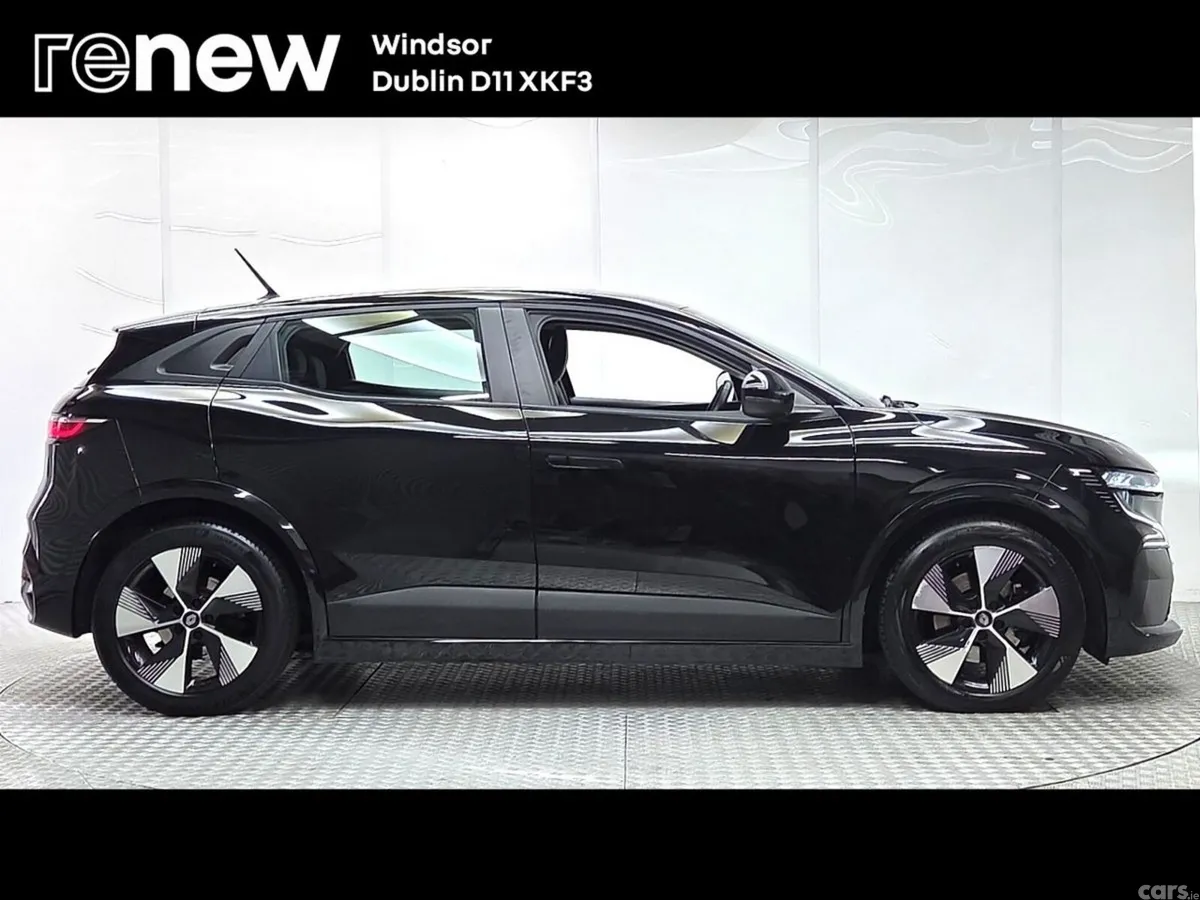 Renault Megane E-Tech Hatchback, Electric, 2023, Black
