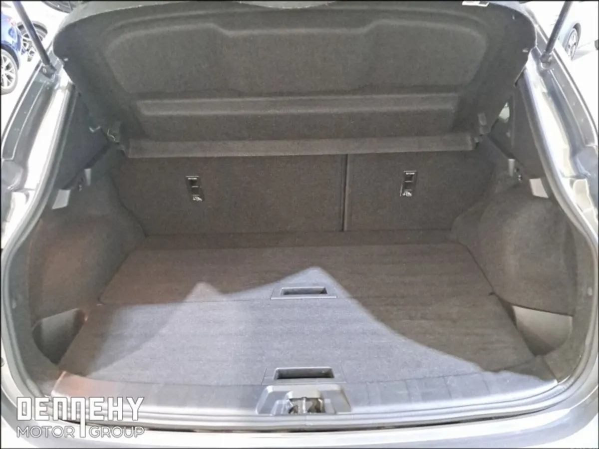 Nissan Qashqai MPV, Diesel, 2018, Grey