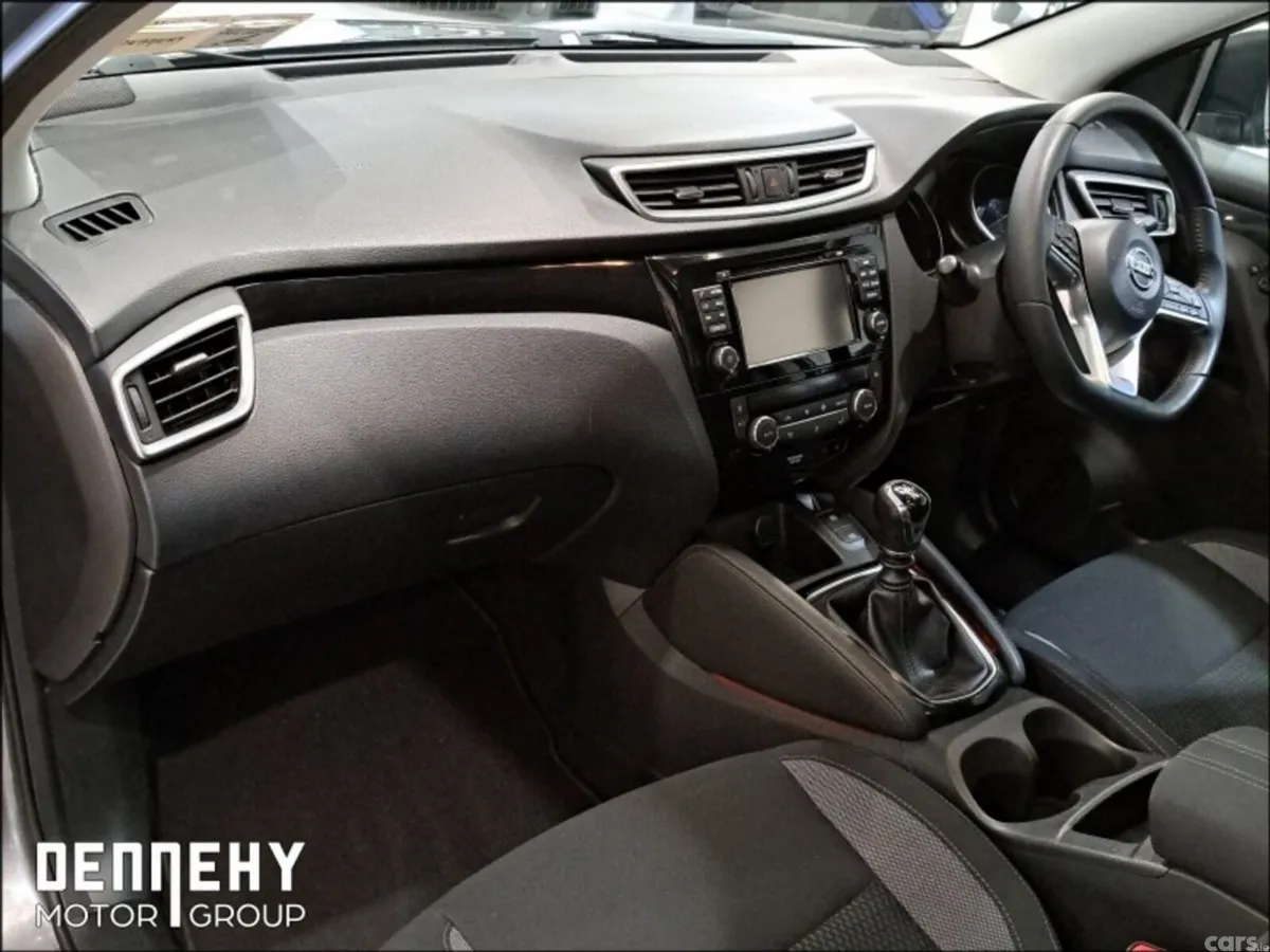 Nissan Qashqai MPV, Diesel, 2018, Grey