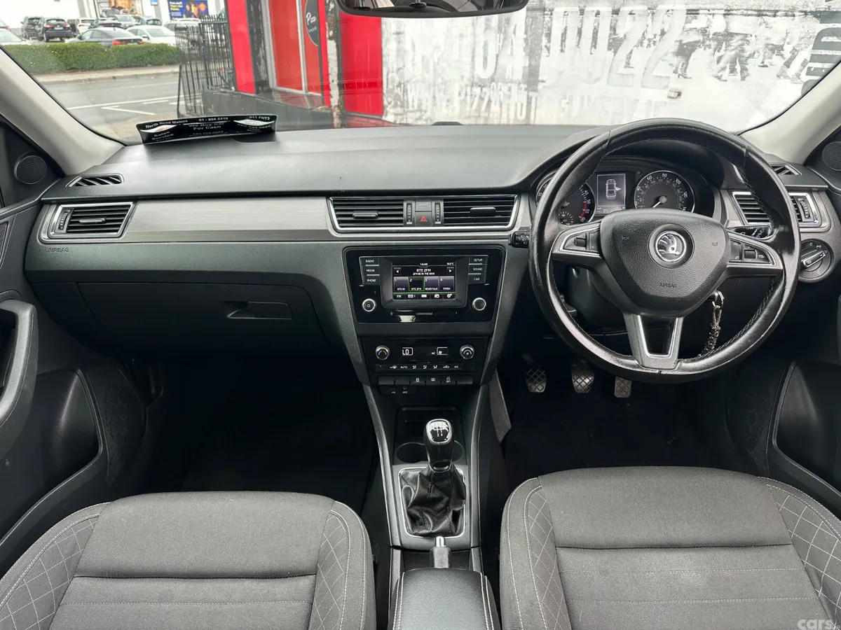 Skoda Rapid Hatchback, Diesel, 2017, Beige