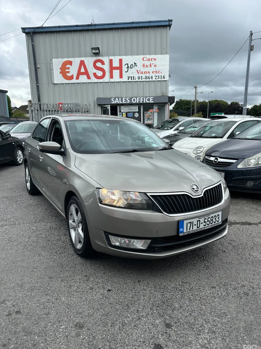 Skoda Rapid Hatchback, Diesel, 2017, Beige