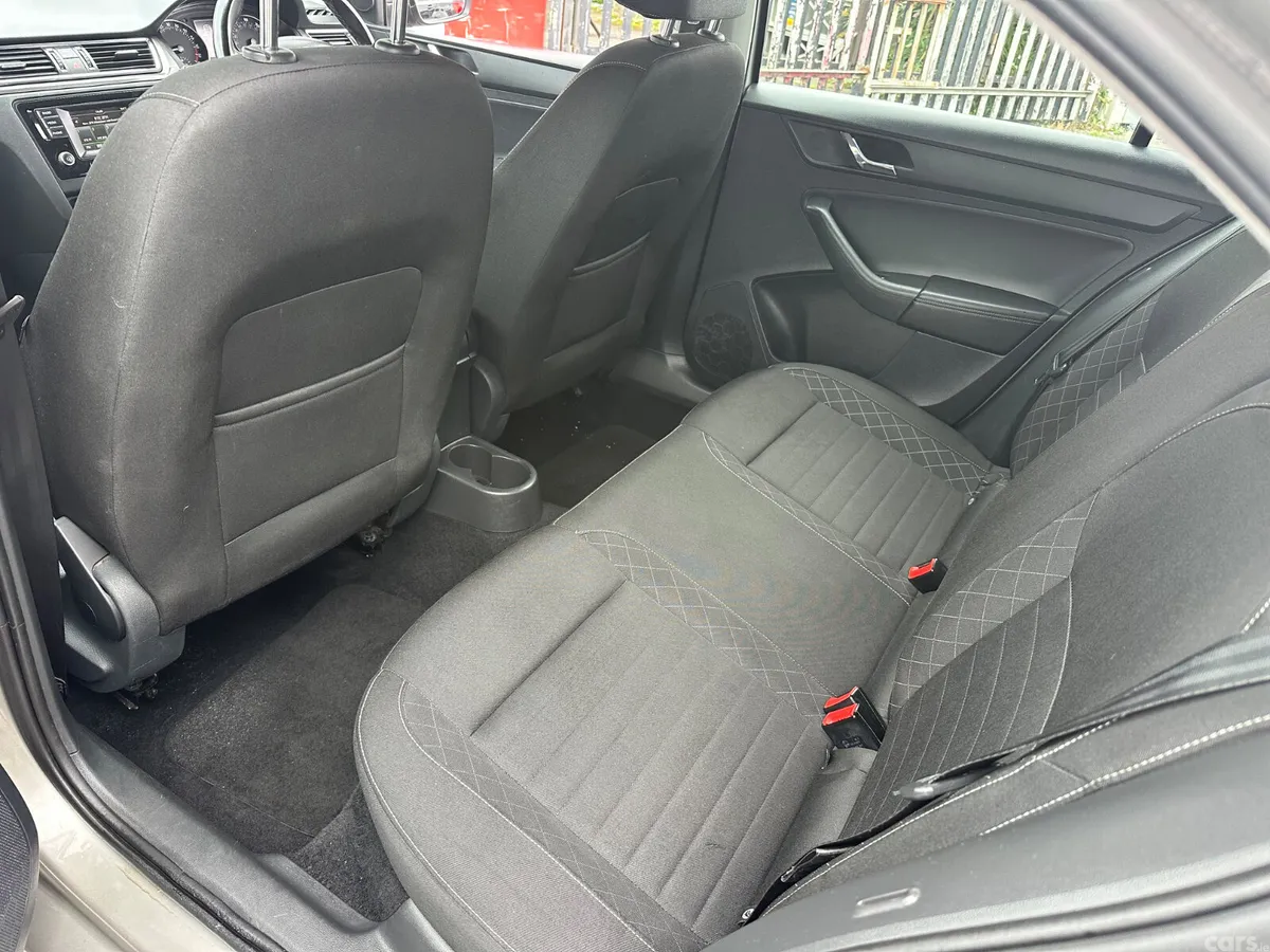 Skoda Rapid Hatchback, Diesel, 2017, Beige