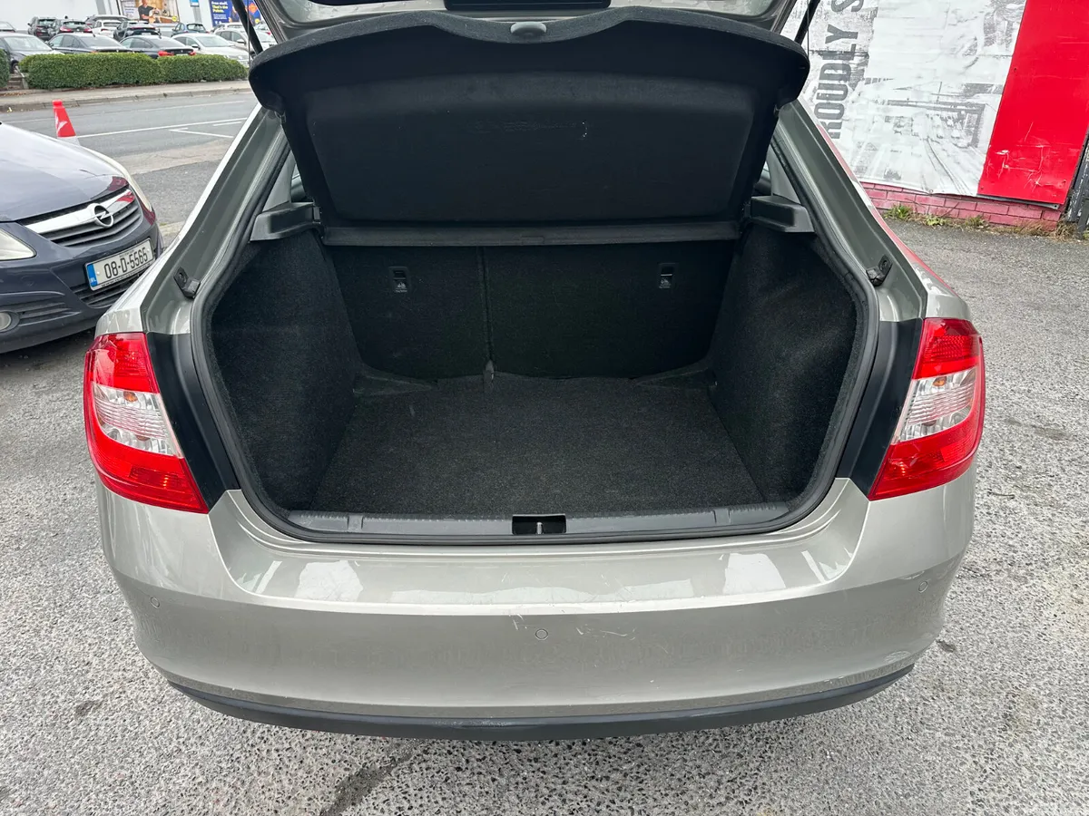 Skoda Rapid Hatchback, Diesel, 2017, Beige
