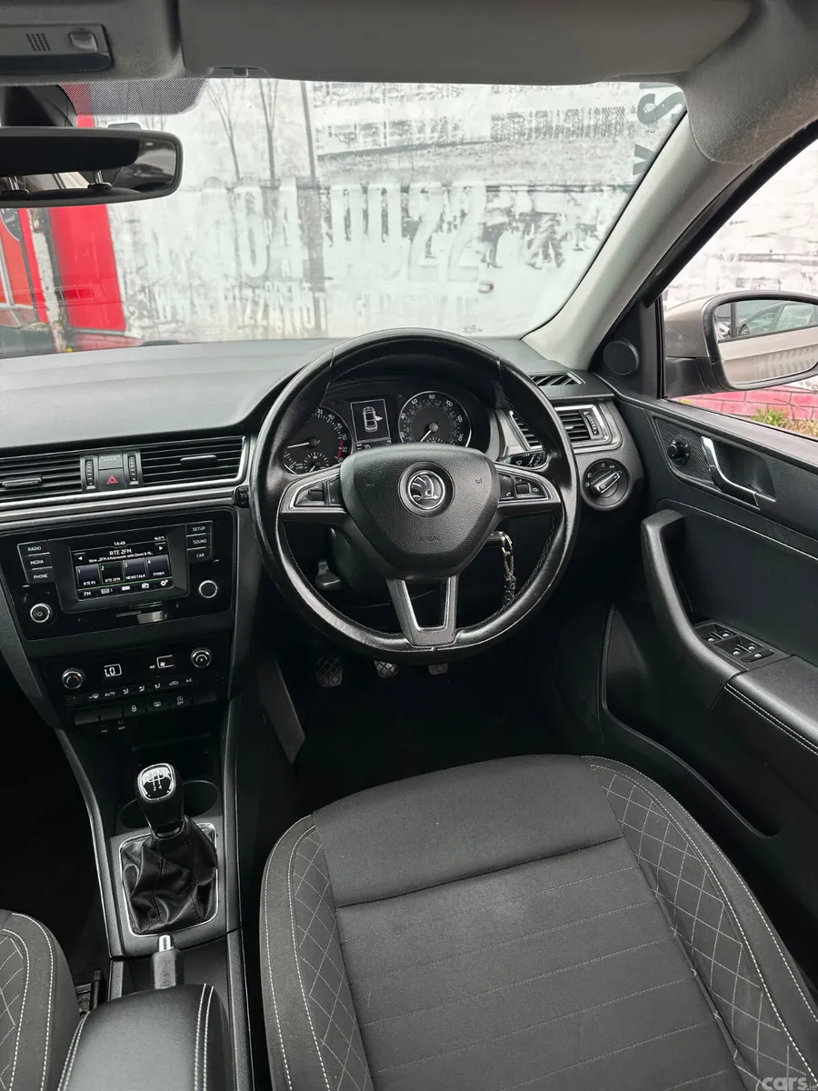 Skoda Rapid Hatchback, Diesel, 2017, Beige