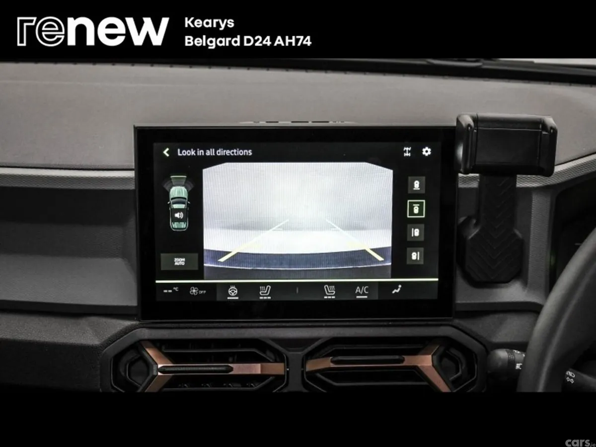 Dacia Duster SUV, Petrol Hybrid, 2025, Grey