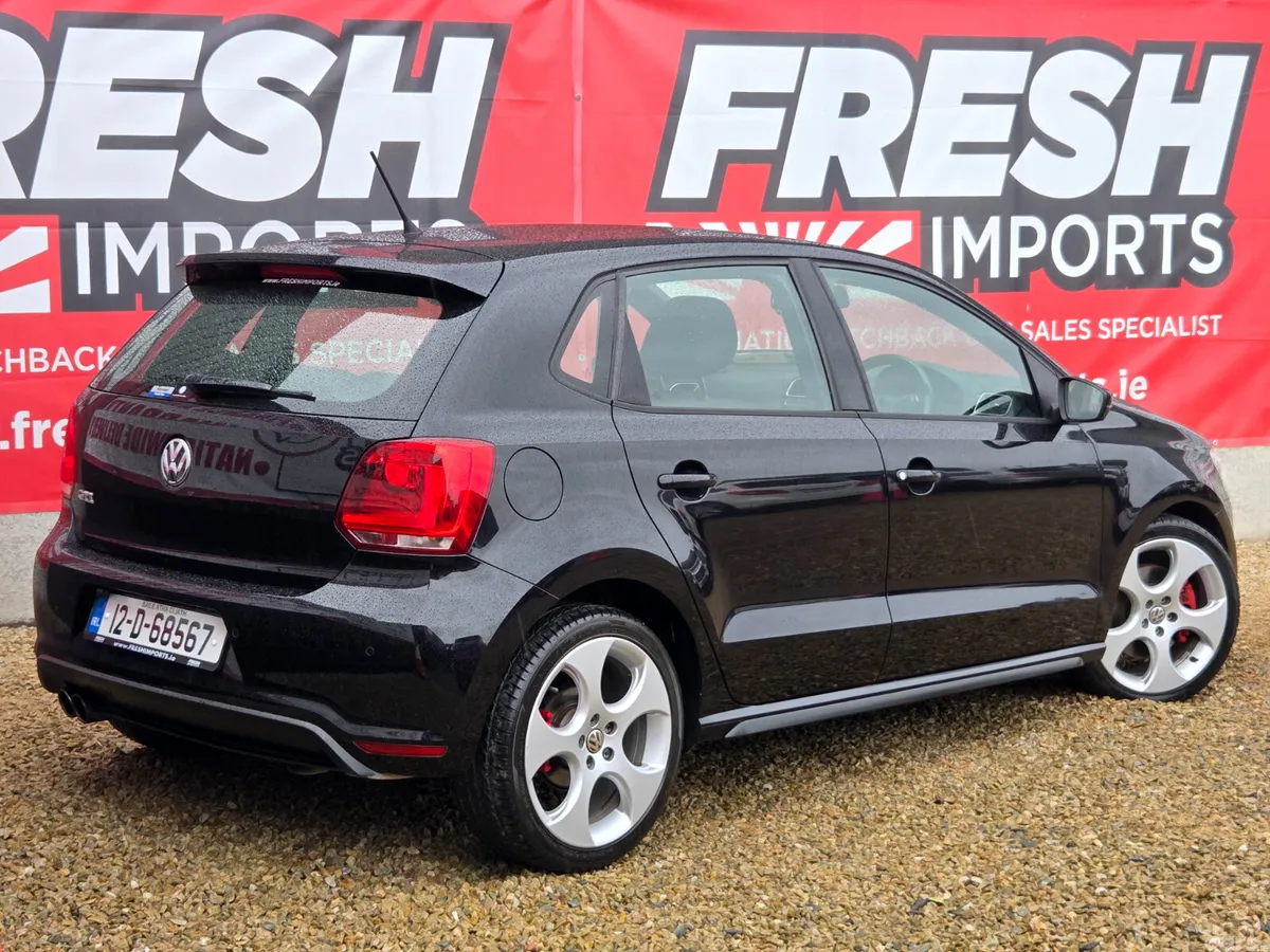 Volkswagen Polo Hatchback, Petrol, 2012, Black