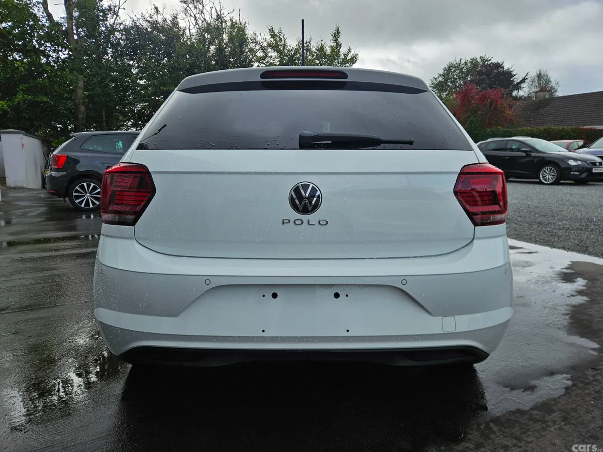 Volkswagen Polo Hatchback, Petrol, 2021, White