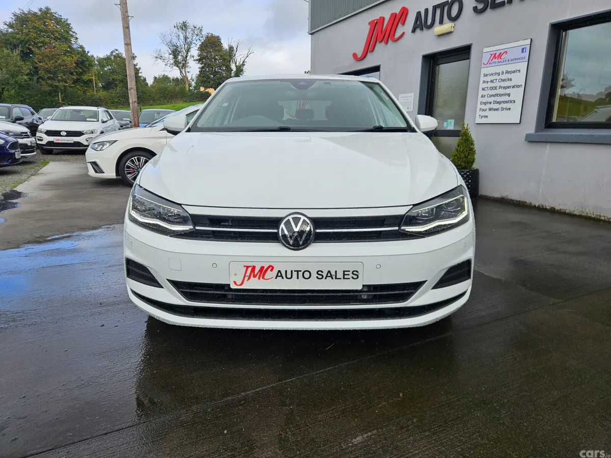 Volkswagen Polo Hatchback, Petrol, 2021, White