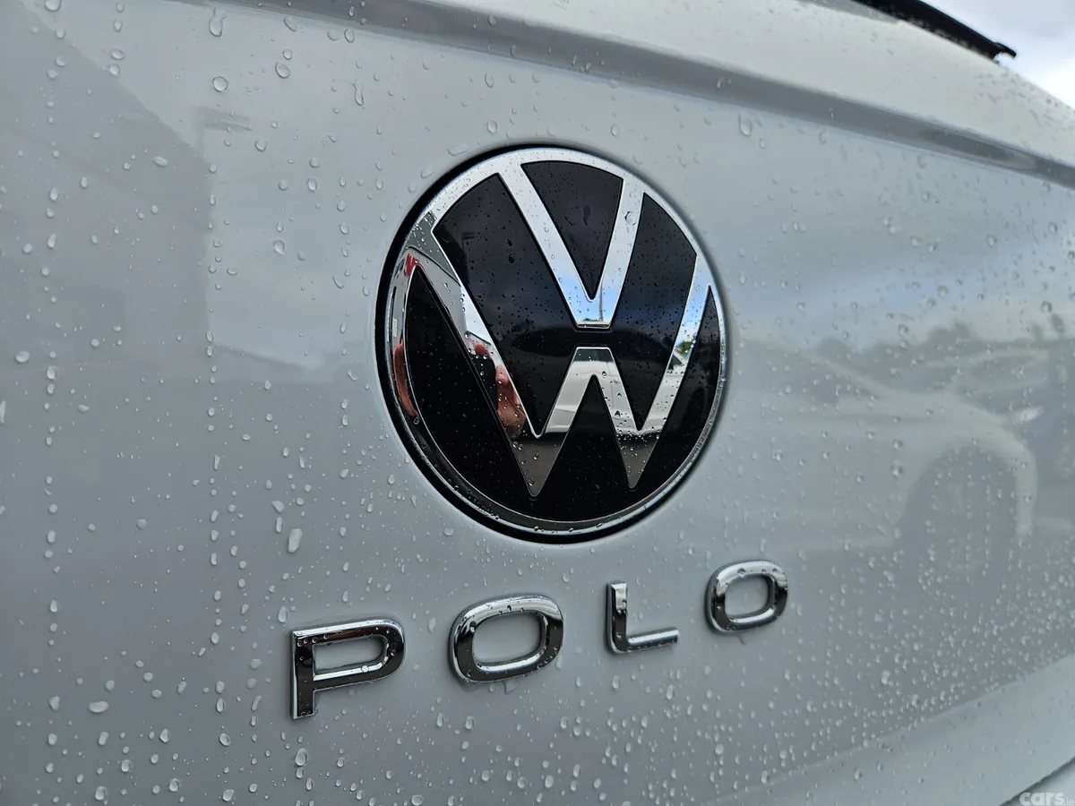 Volkswagen Polo Hatchback, Petrol, 2021, White