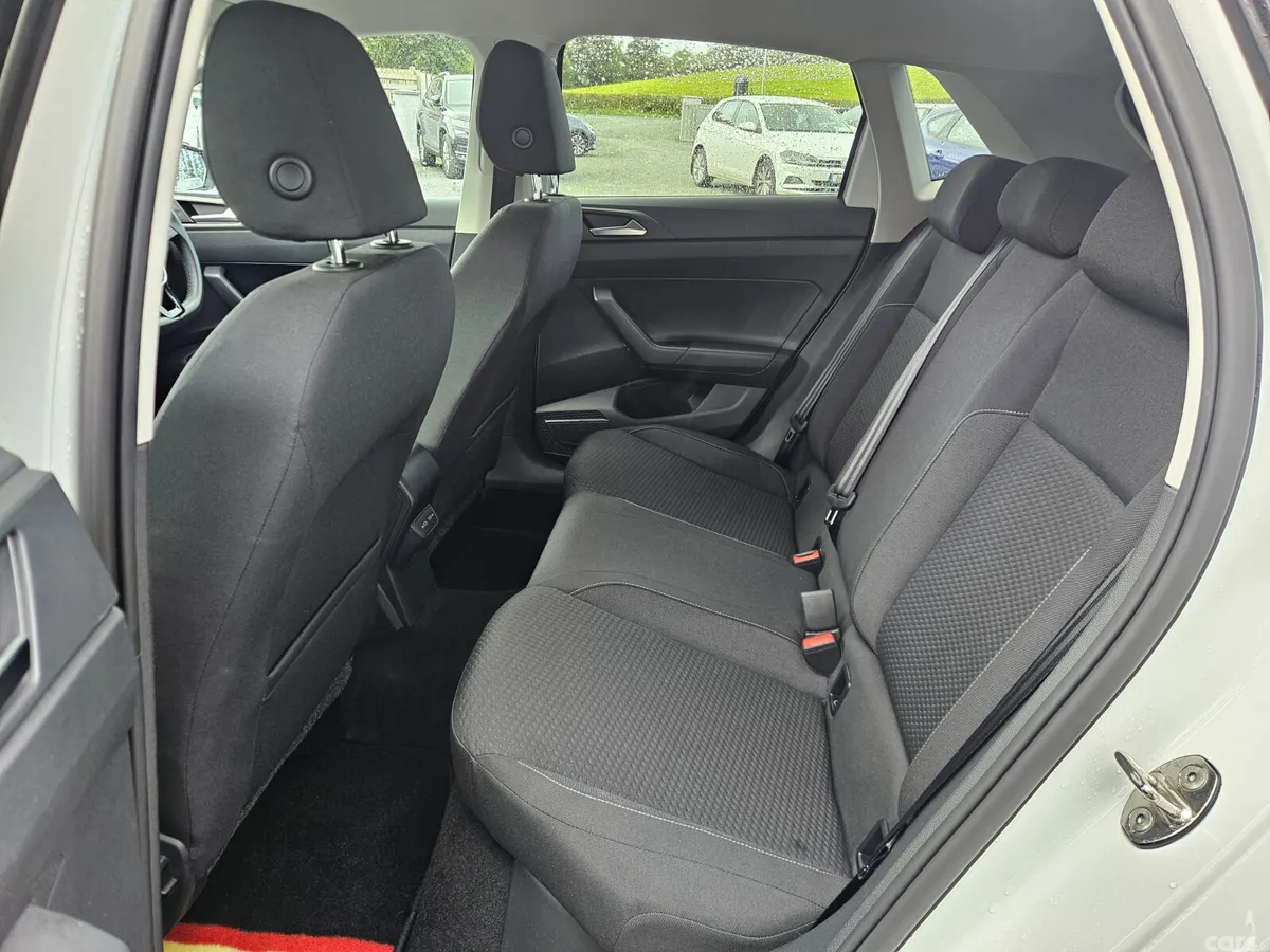 Volkswagen Polo Hatchback, Petrol, 2021, White