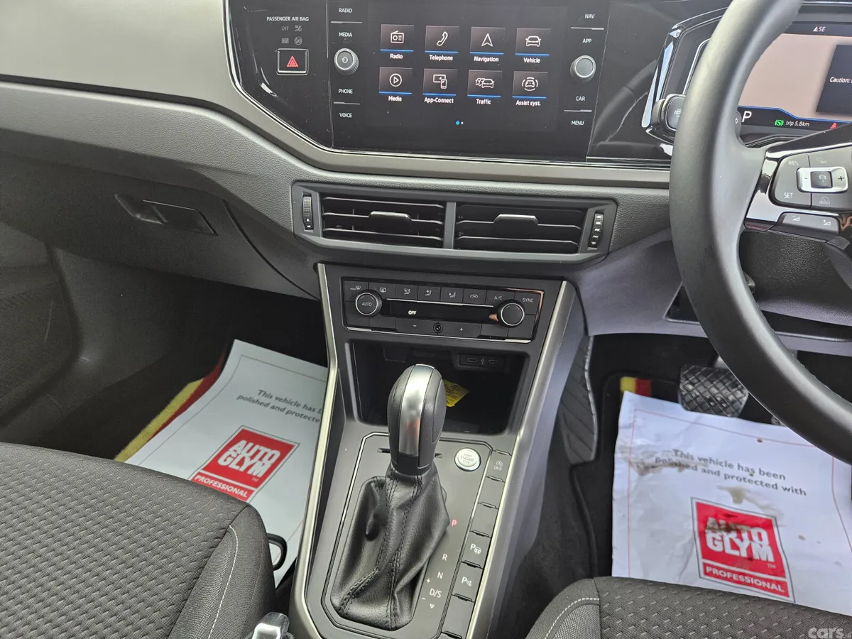 Volkswagen Polo Hatchback, Petrol, 2021, White