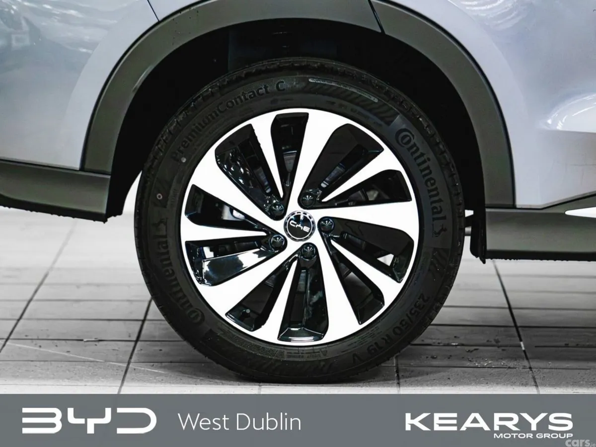 BYD SEAL U Hatchback, Petrol Plug-in Hybrid, 2026, Grey