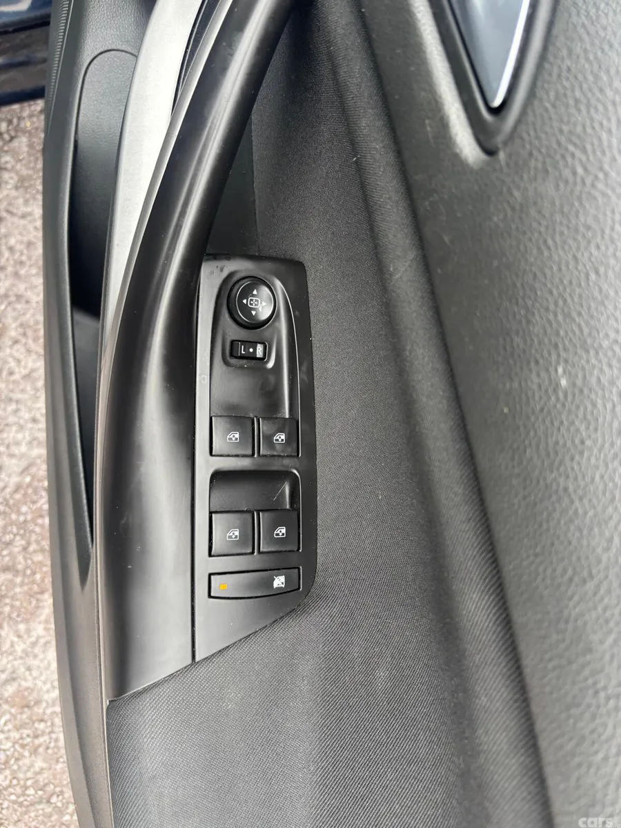 Opel Astra Hatchback, Petrol, 2019, Blue