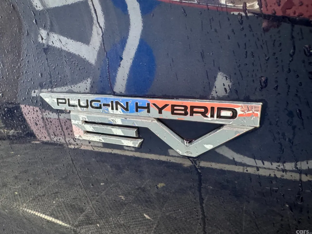Mitsubishi Outlander SUV, Petrol Plug-in Hybrid, 2023, Blue