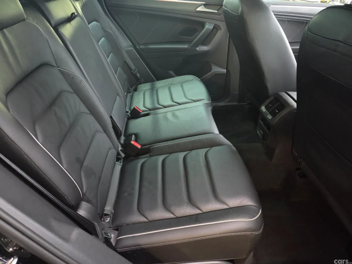 Volkswagen Tiguan Estate, Petrol Hybrid, 2023, Black