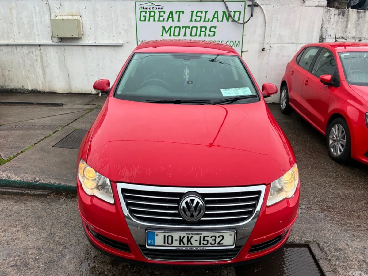 Volkswagen Passat Saloon, Petrol, 2010, Red