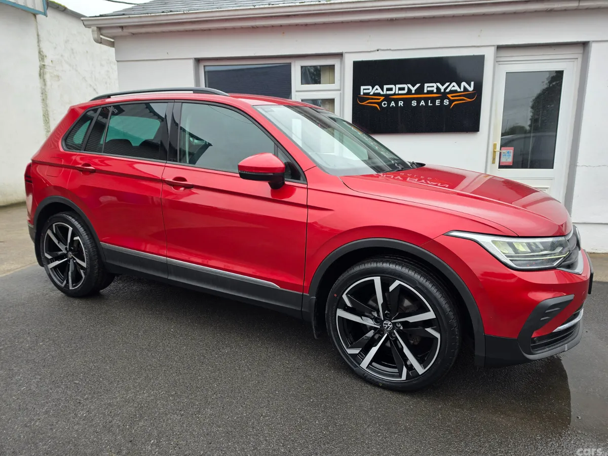 Volkswagen Tiguan SUV, Diesel, 2022, Red