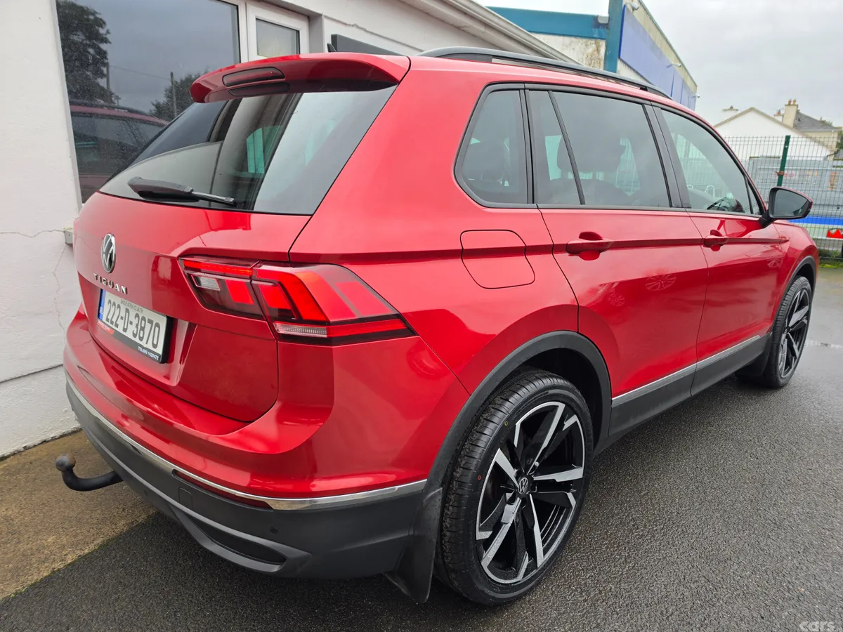 Volkswagen Tiguan SUV, Diesel, 2022, Red