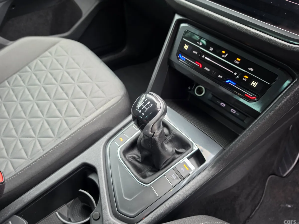 Volkswagen Tiguan SUV, Diesel, 2022, Red